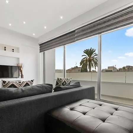 Glabur - The Luxurious 3 Bdr - Cozy Newly Renovated, Nicosia Agios Dhometios