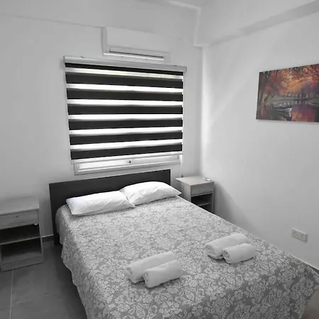 Apartmán Glabur - The Luxurious 3 Bdr - Cozy Newly Renovated, Nicosia *