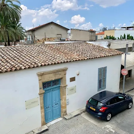 Glabur - The Luxurious 3 Bdr - Cozy Newly Renovated, Nicosia Apartmán